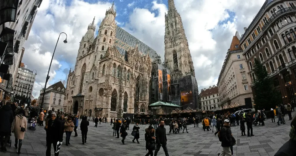 シュテファン大聖堂とシュテファン広場